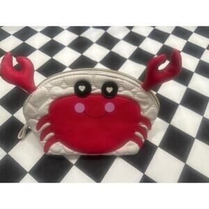 Betsy Johnson Clutch cosmetic bag crab Kitsch travel read
